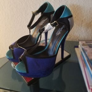 Charlotte Russe Size : 6